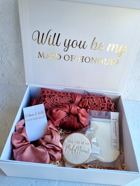 Florence Maple Red Proposal Box